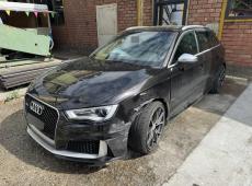 Audi RS3 2.5 TSI quattro S-tronic, 431 PS