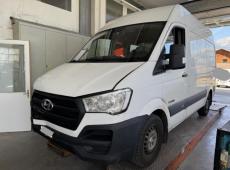 Hyundai H350 Van 3435 (380051 km)
