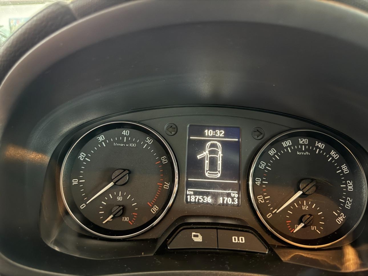 T8