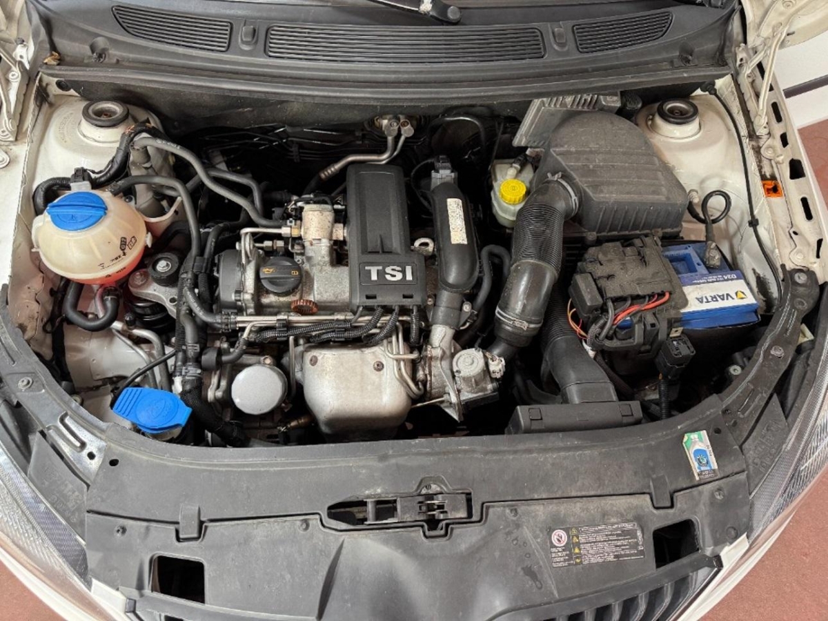 T12