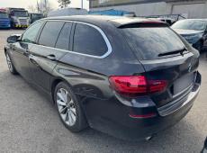 BMW  xDrive Touring Luxury, 305 PS