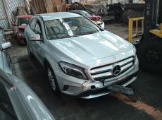 MERCEDES-BENZ GLA 200 Style ID 470798