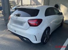 MERCEDES-BENZ A 180 Urban 7G-DCT, 122 PS