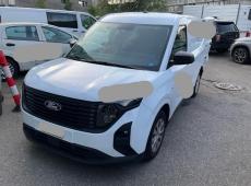 Ford Transit Courier (19134 km)