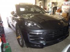 Porsche Macan 3.6 V6 Turbo Performance ID 470961