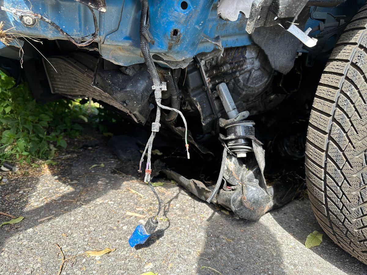 T16