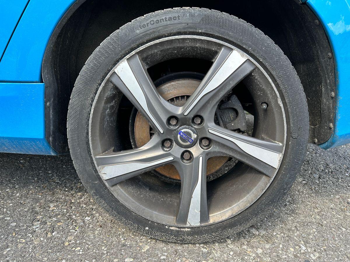 T18