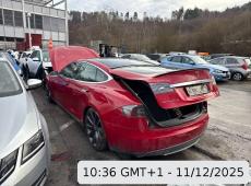 TESLA Model S 85 D Performance, 772 PS