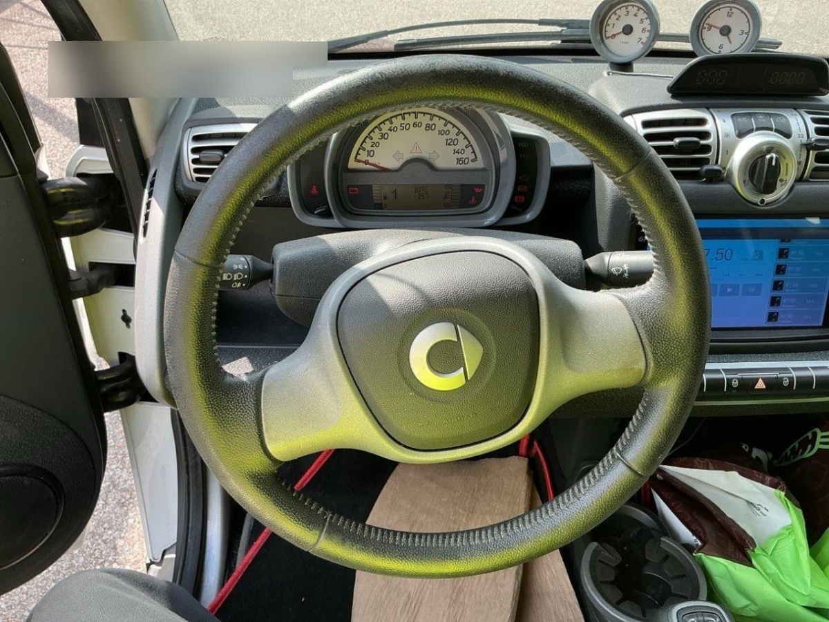 T9