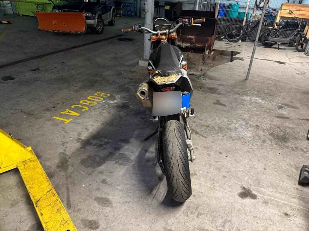 T4