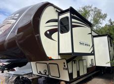 Sierra Towables SEF 371 REBH