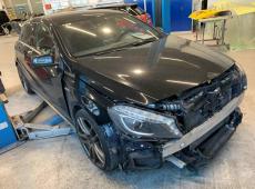 Mercedes Benz A 45 AMG ID 471331
