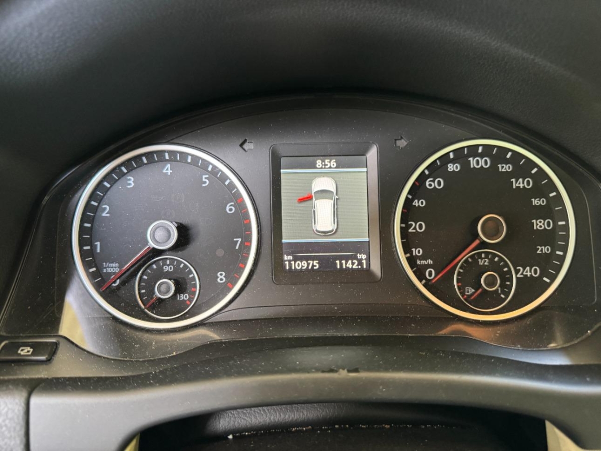 T9