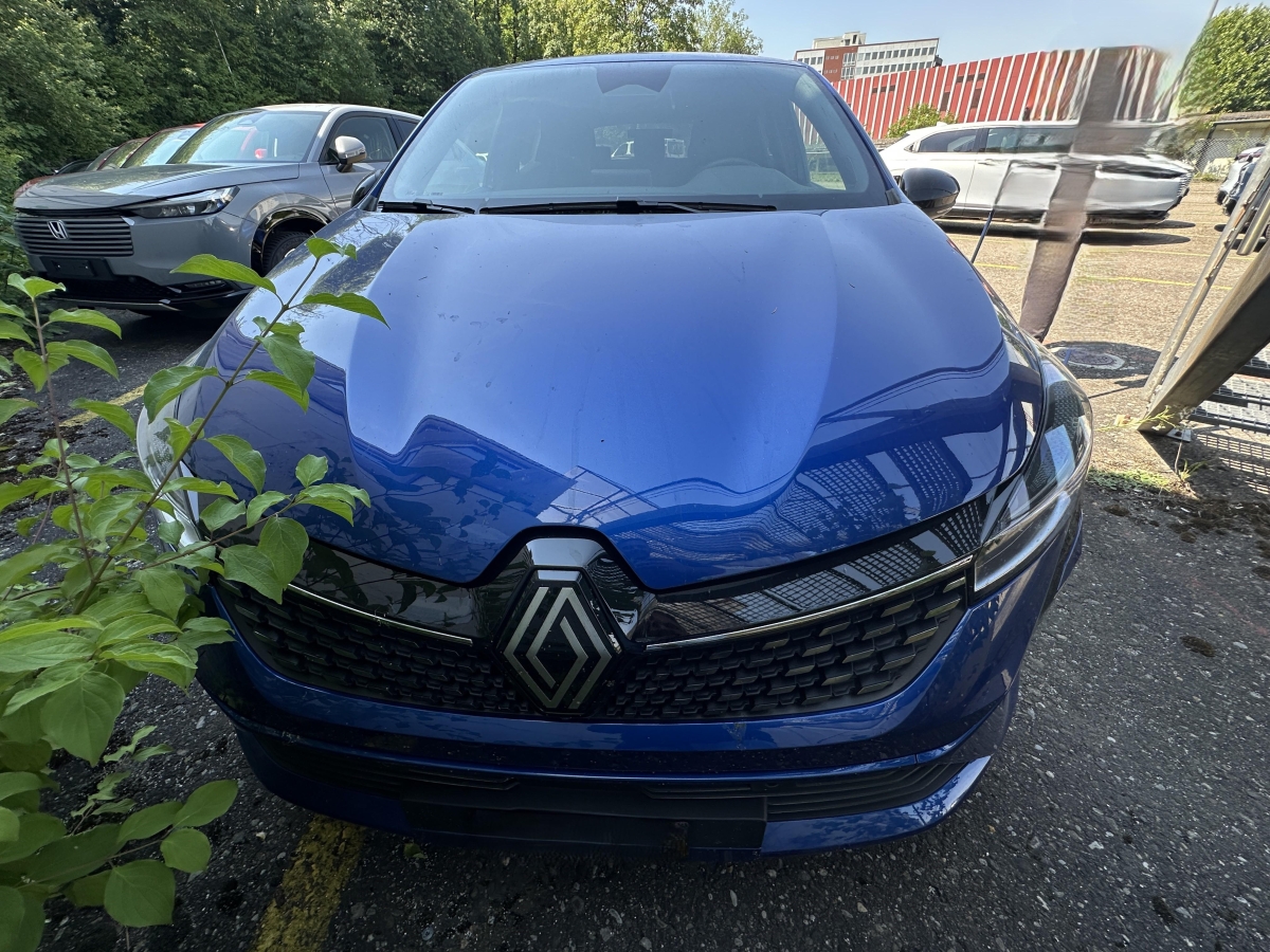T3
