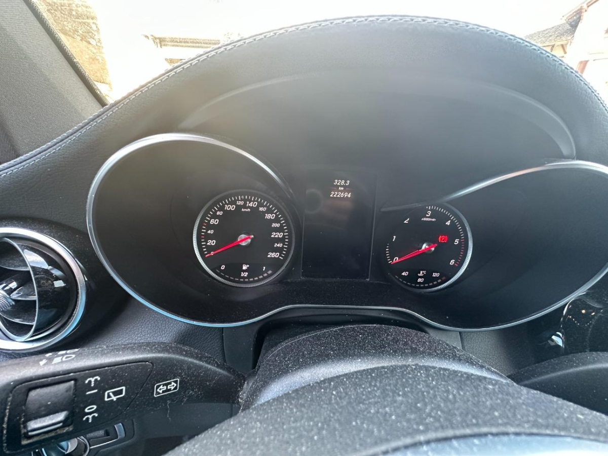 T8
