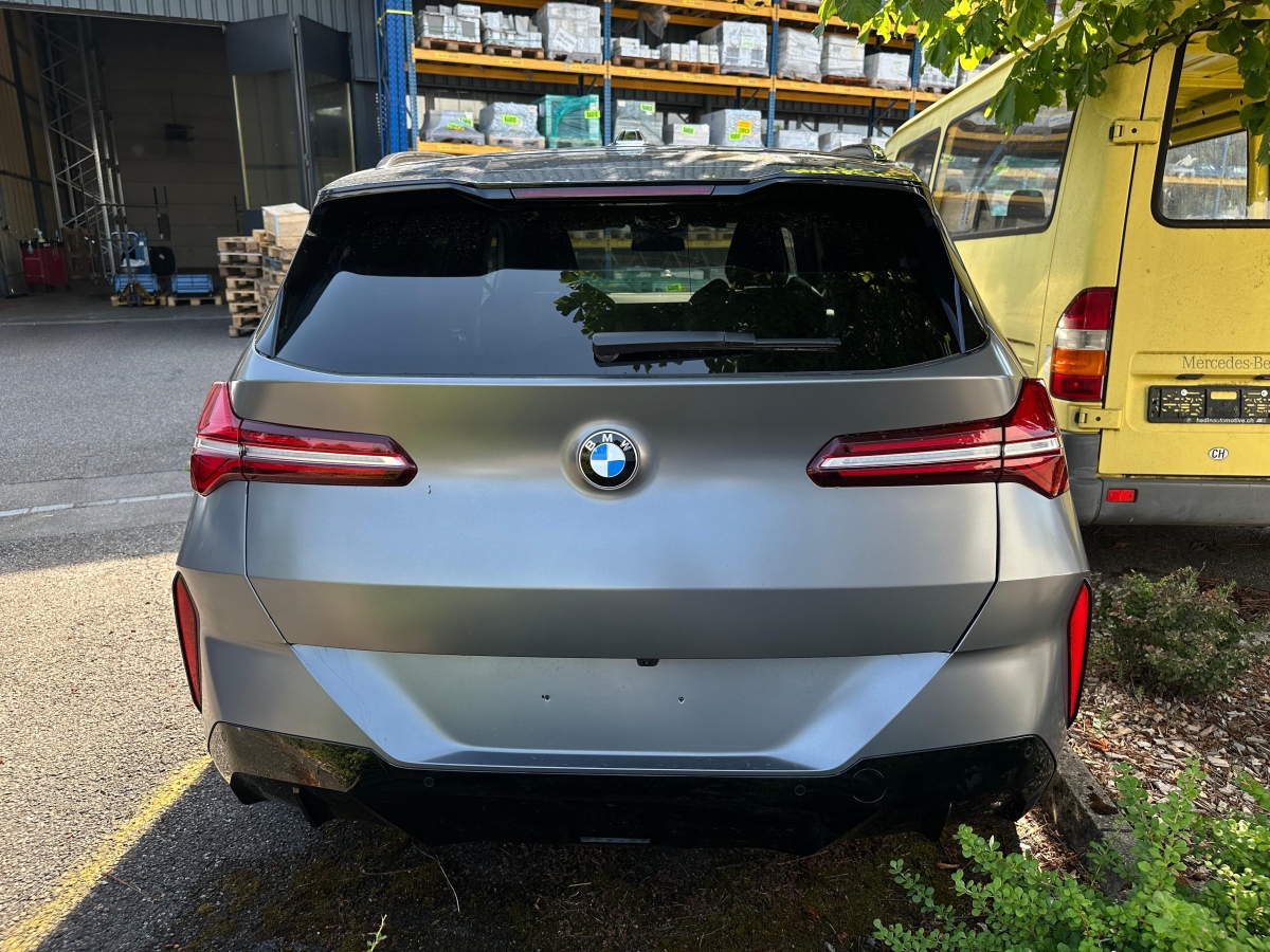 T11