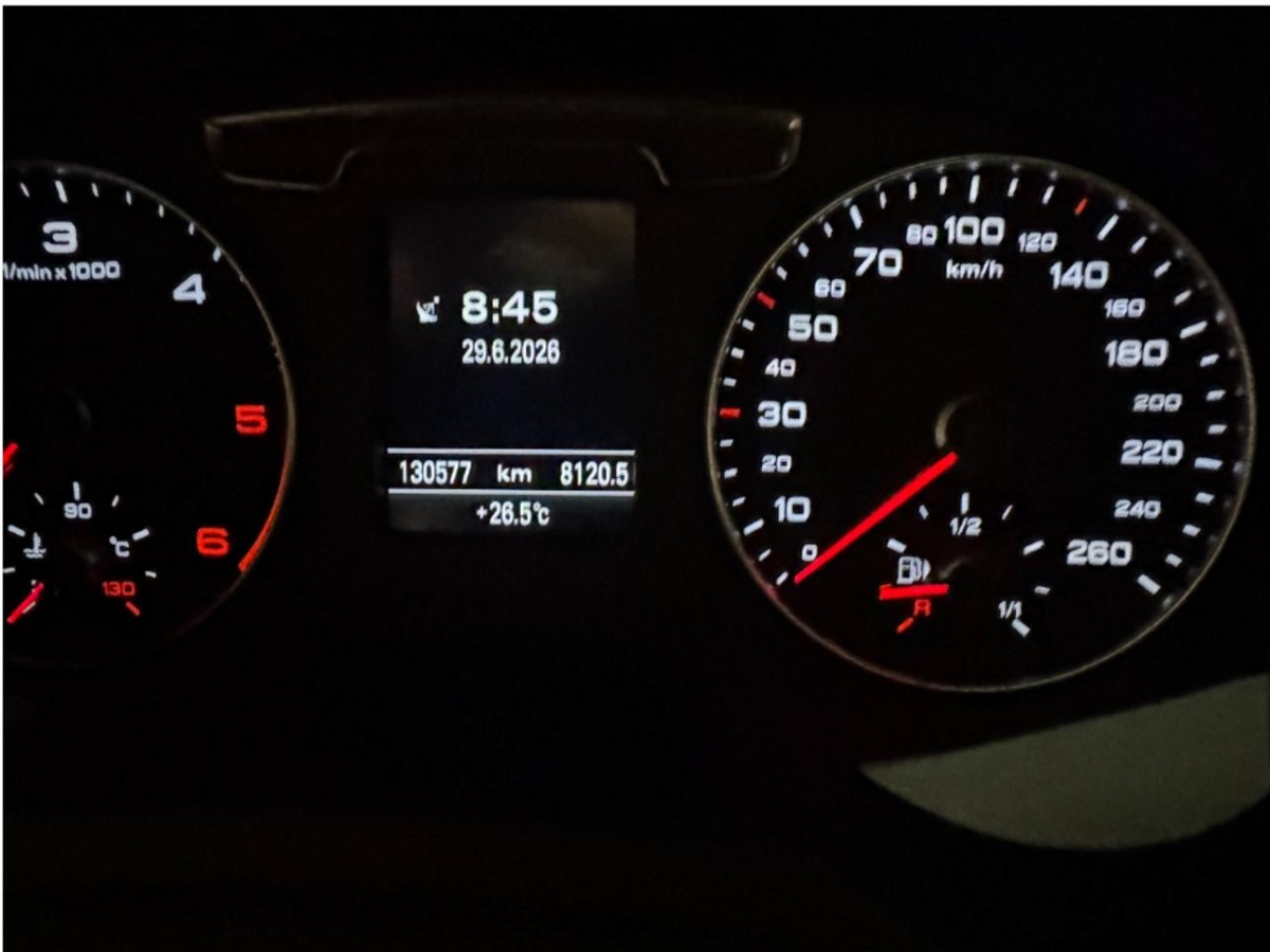 T8