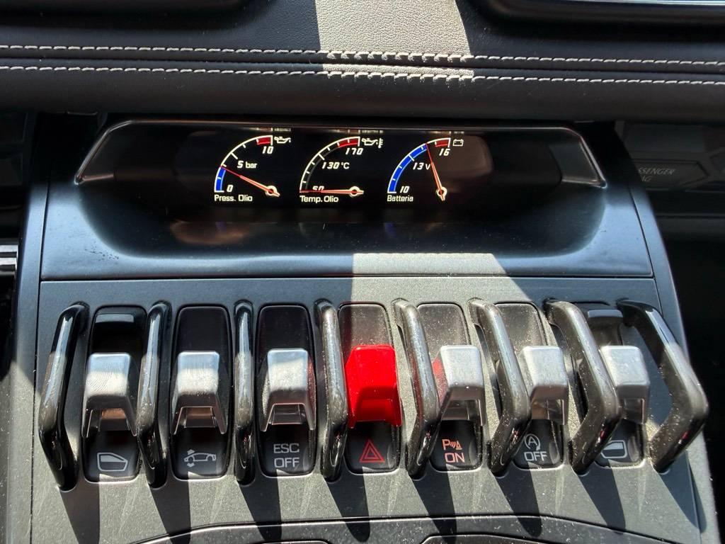 T12