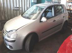 VW GOLF 1.6 FSI TREND ID 472040