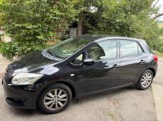 Toyota Auris ID 472139