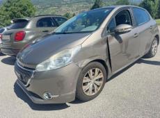 Peugeot 208 (213655 km)