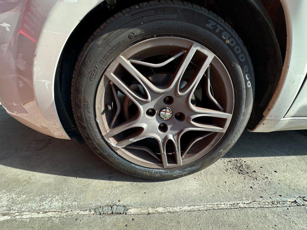 T18