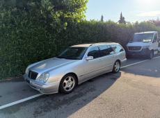 Mercedes Benz E 240 T ID 472683