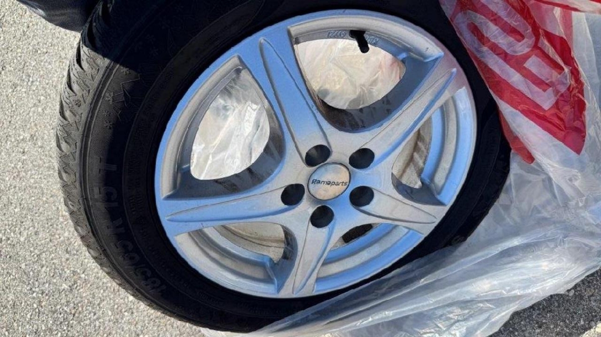 T12