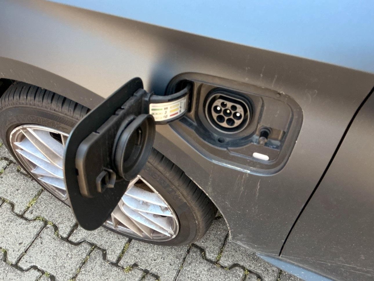 T10