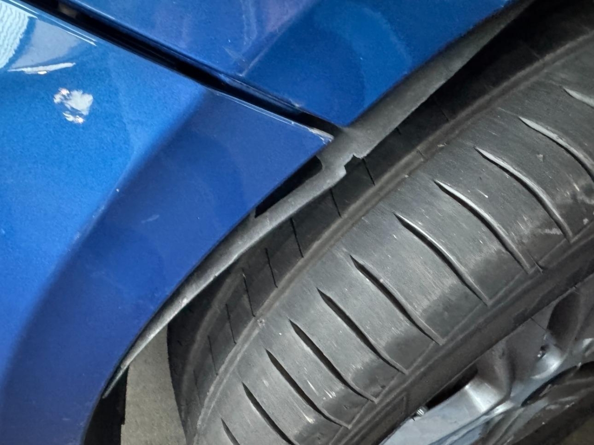 T18