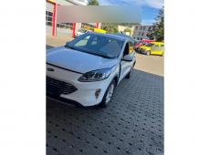 Ford Kuga 2.5 Hybrid Titanium 4×4, 152 PS