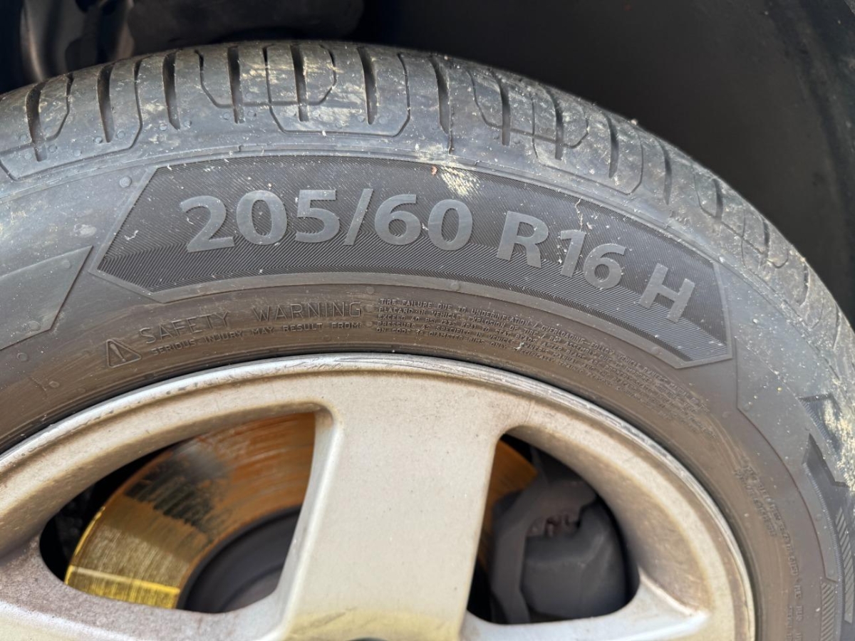 T18