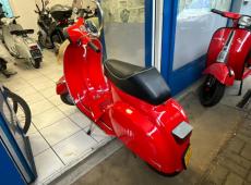 Piaggio Vespa (11 km)
