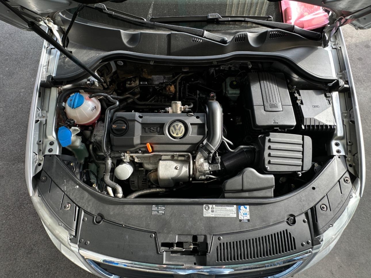 T12