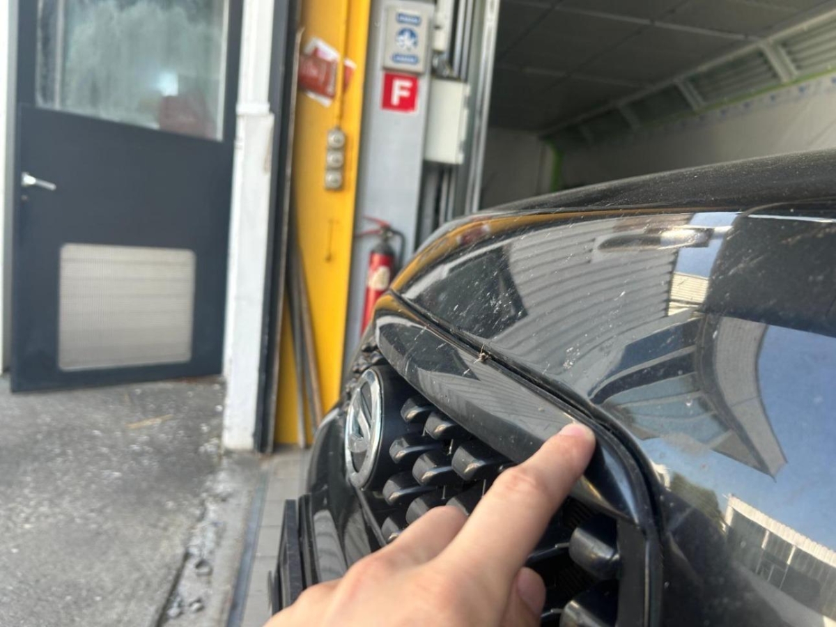 T12
