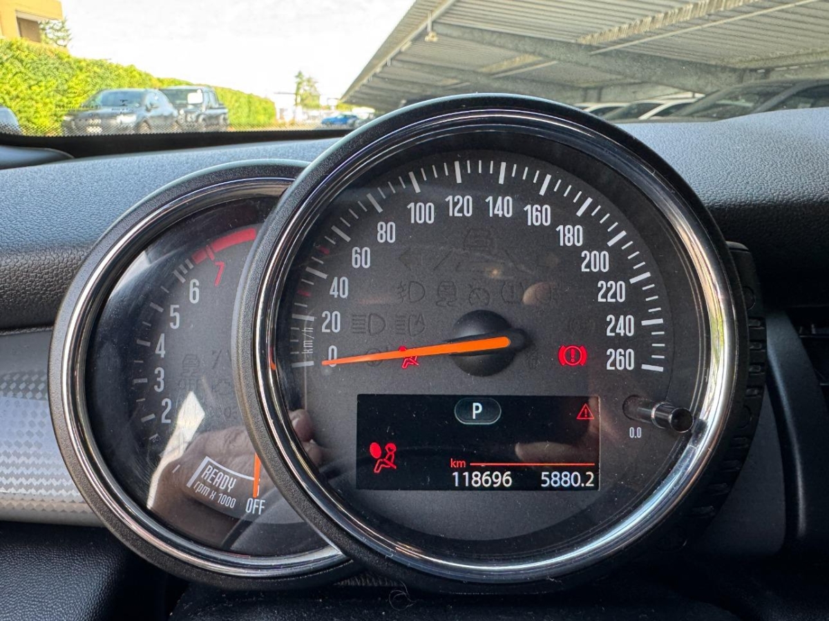 T7