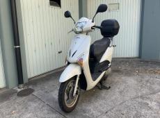 Honda NHX 110 Lead 8 Scheibe+Topcase ID 473693
