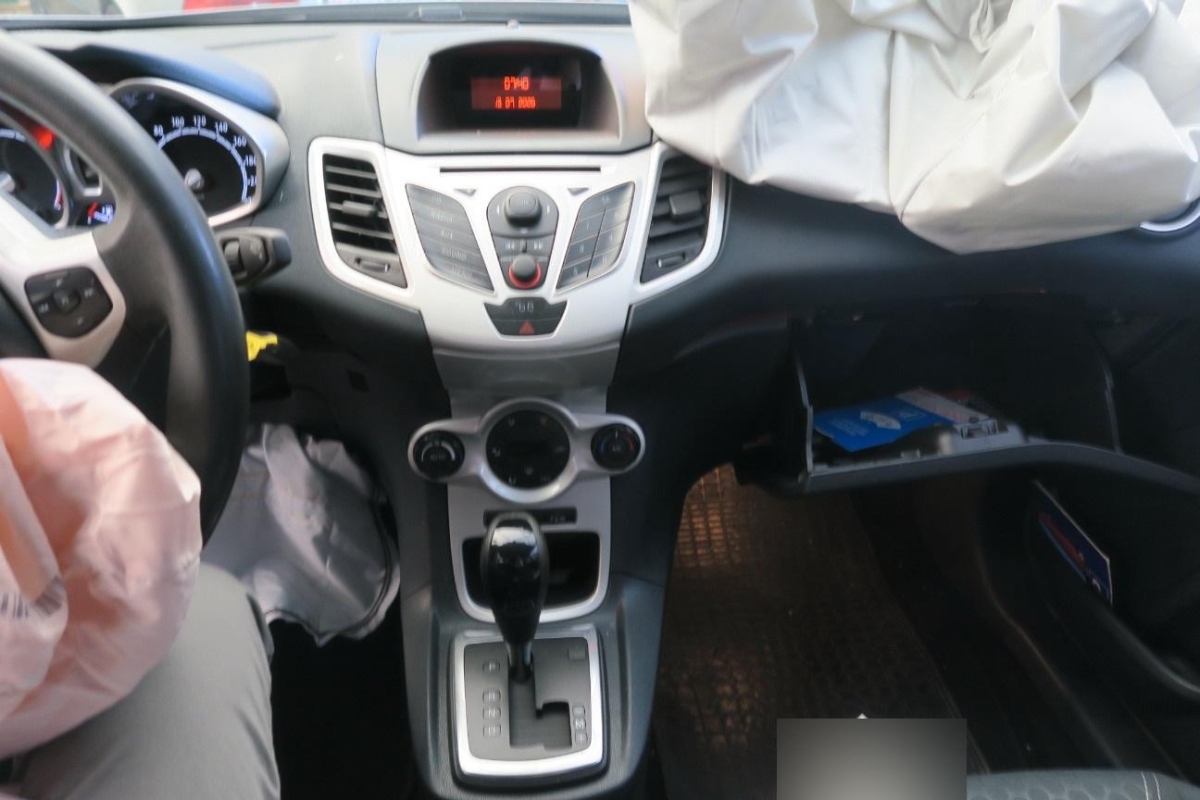T10