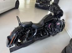 Harley Davidson FLHXSE Street Glide CVO 1.8, 97 PS
