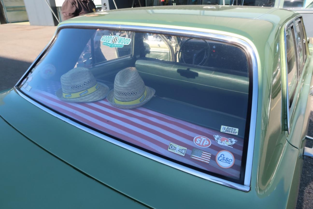 T18