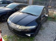 Honda Civic 1.8i-VTEC – (194943 km)