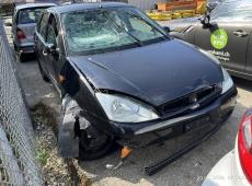 Ford Focus 1.4i 16V Ambiente, 75 PS