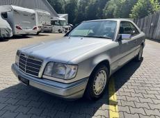 Mercedes-Benz E220 ID 474552