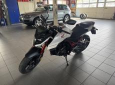 Honda CB750 Hornet 750 ID 474681