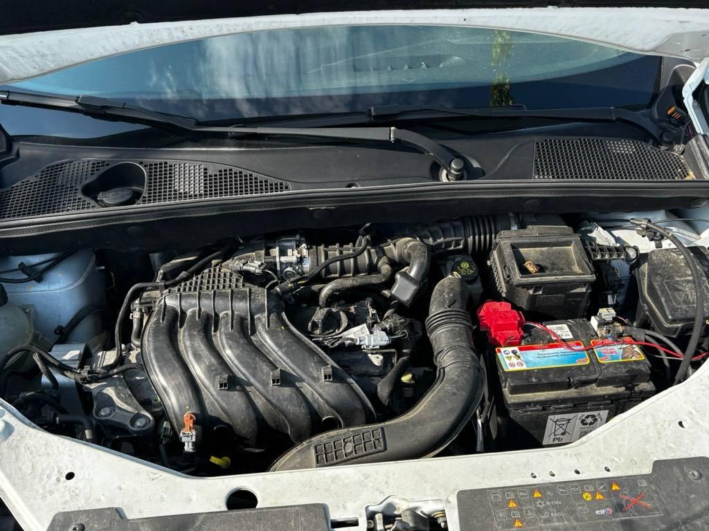 T9