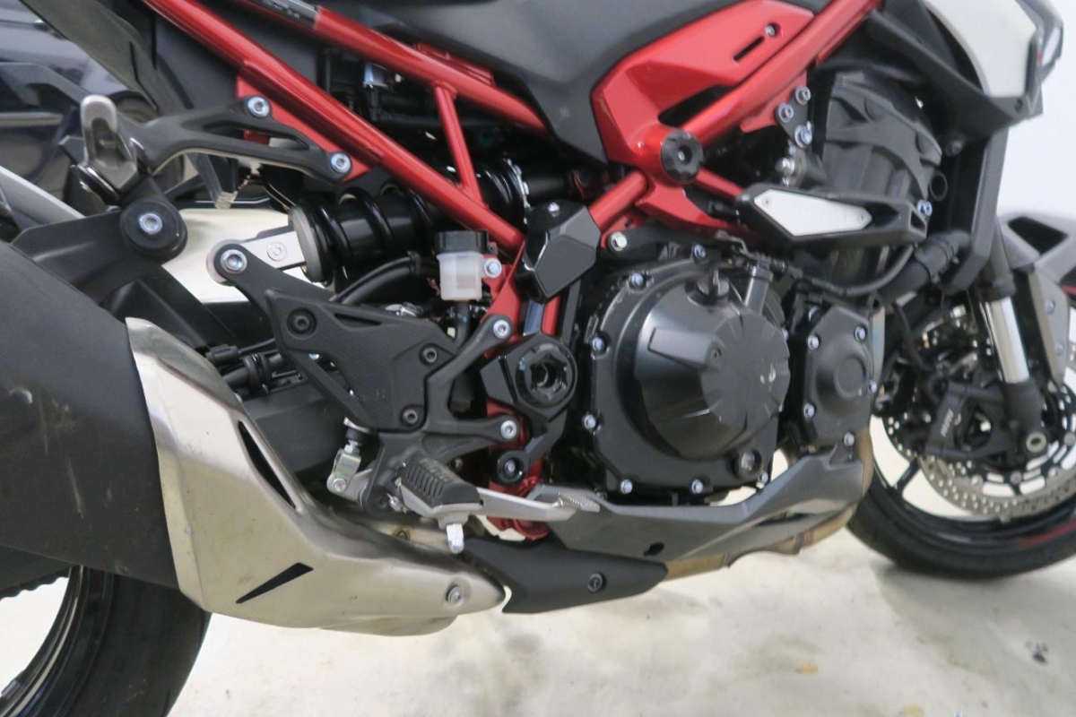 T13