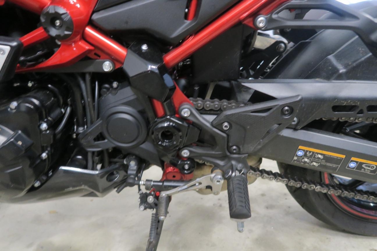 T16