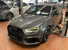 Audi RS3 Sportback 2.5 T FSI quattro S-Tronic, 400 PS