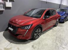 Peugeot 208 1.2i STT (75426 km)