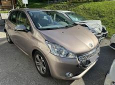 Peugeot 208 (49559 km)
